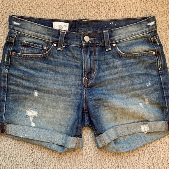 Relaxed Boyfriend Denim Shorts - Picture 3 of 4
